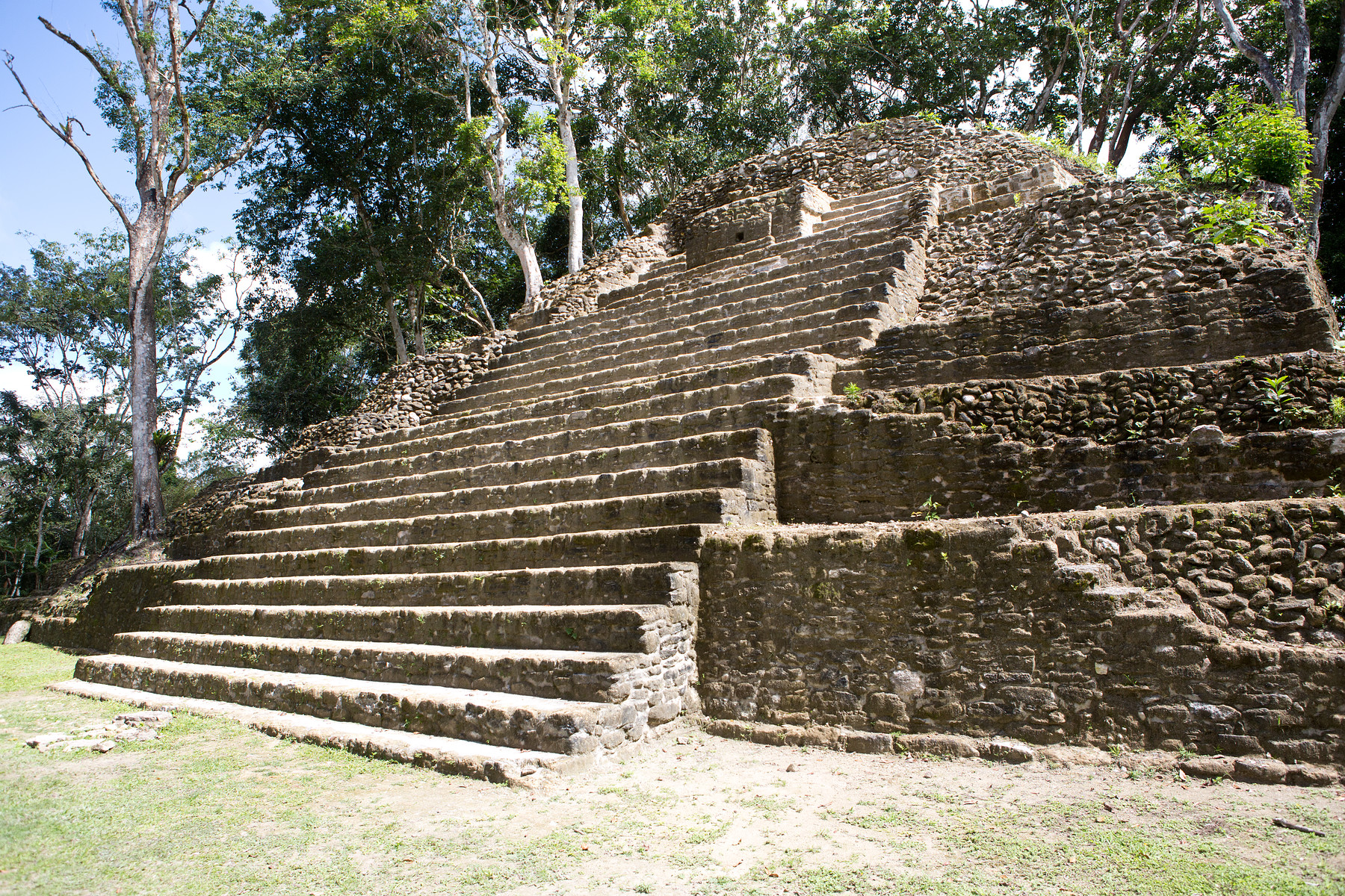 Cahal Pech // Mayan Ruins // Belize