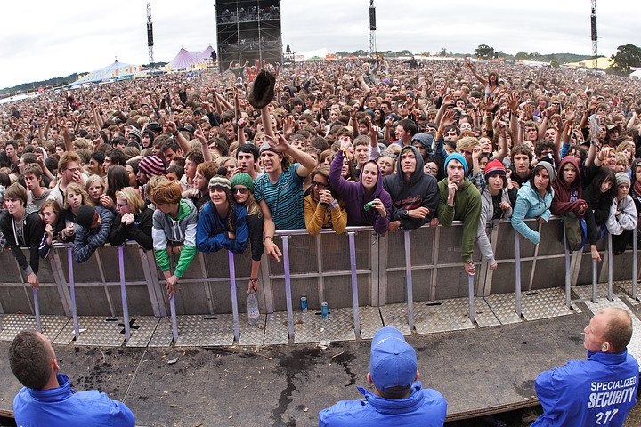 crowd on main stage