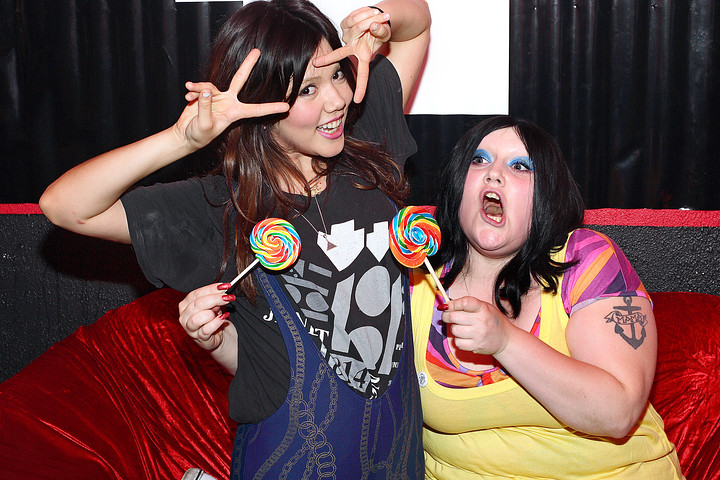 lovefoxxx and beth ditto