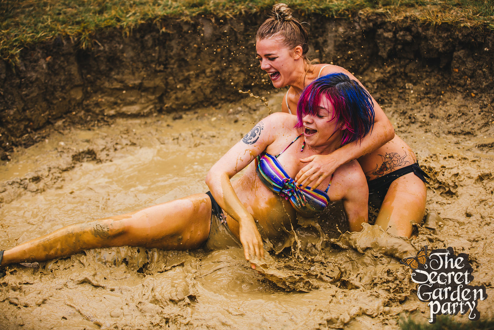 Lesbian Mud Wrestling 36