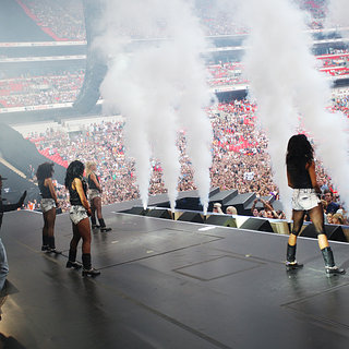 Usher opens the Summertime Ball