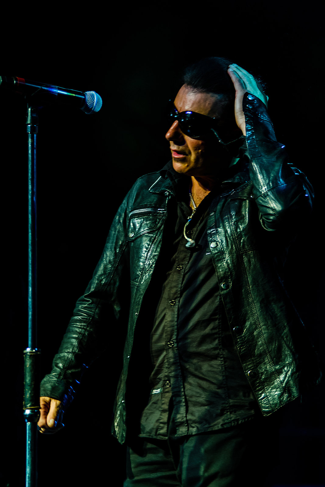 New2 (Bono / U2)